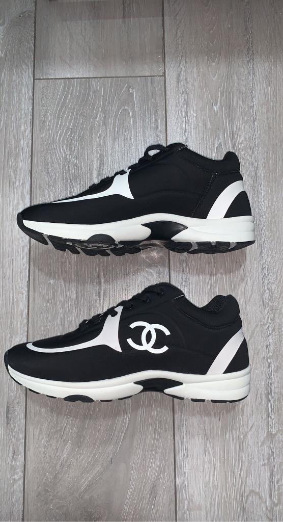 chanel runners black